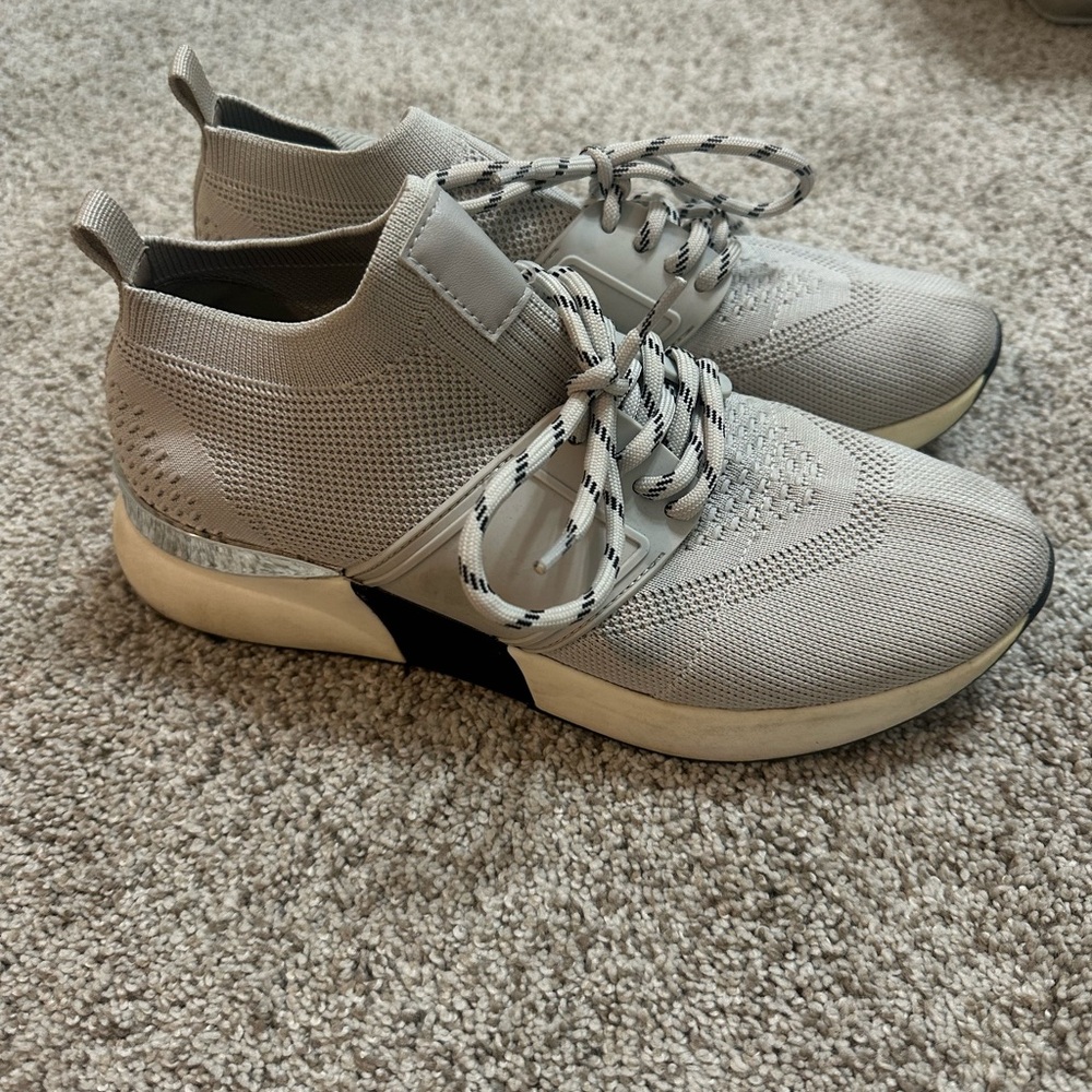 J Slides Urban Sport Shoe Size 8
